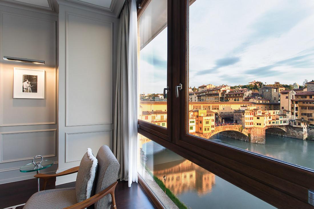 Prestige Suite vue sur l’Arno © Portrait Firenze