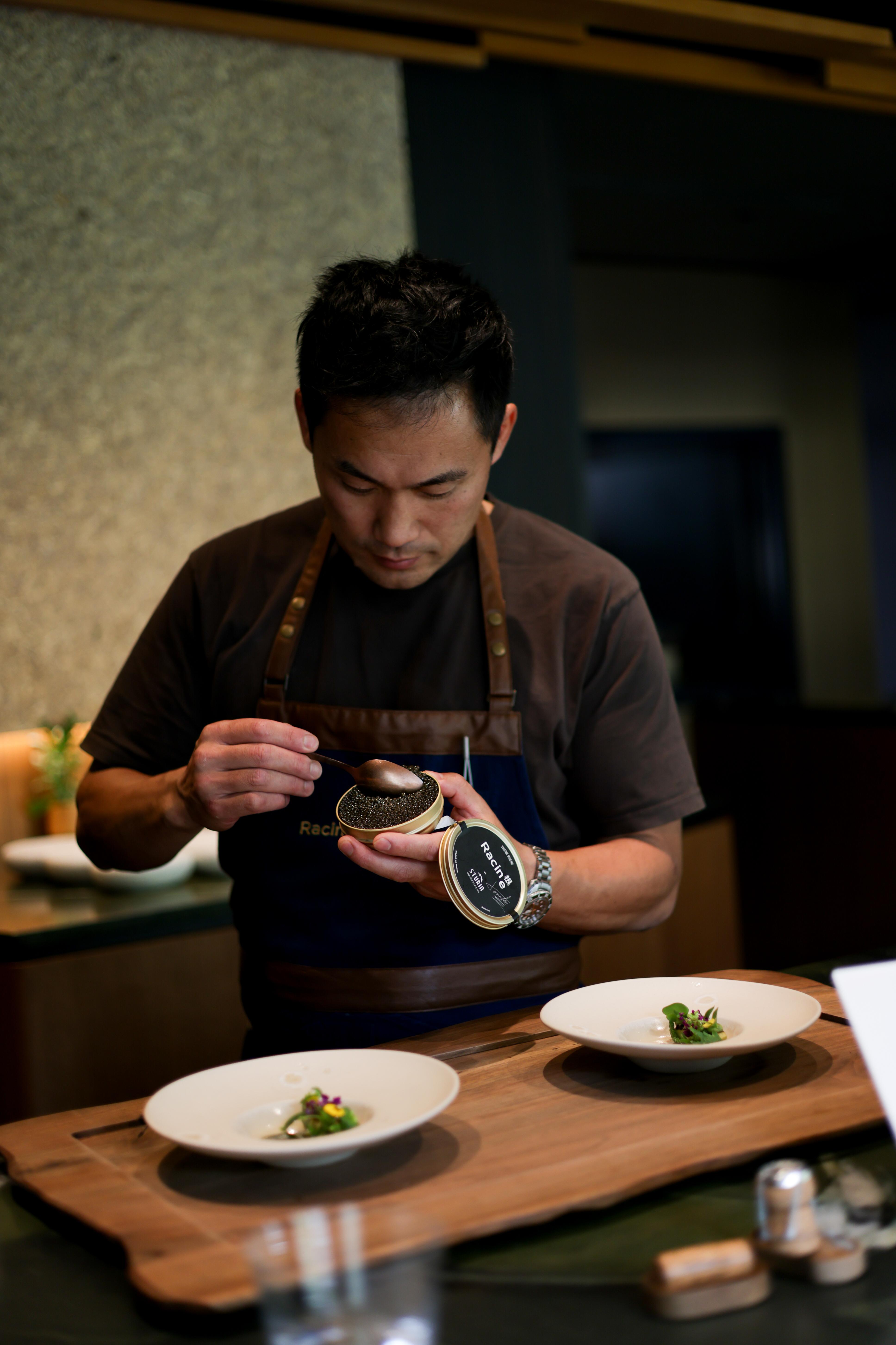 Le chef Kazuyuki Tanaka © Racine, Marion Briffod