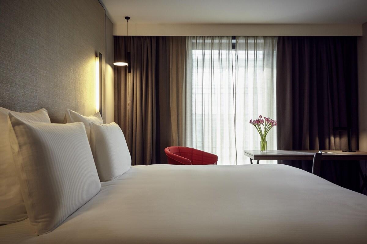 © Radisson Blu CDG Airport Terminal Hotel