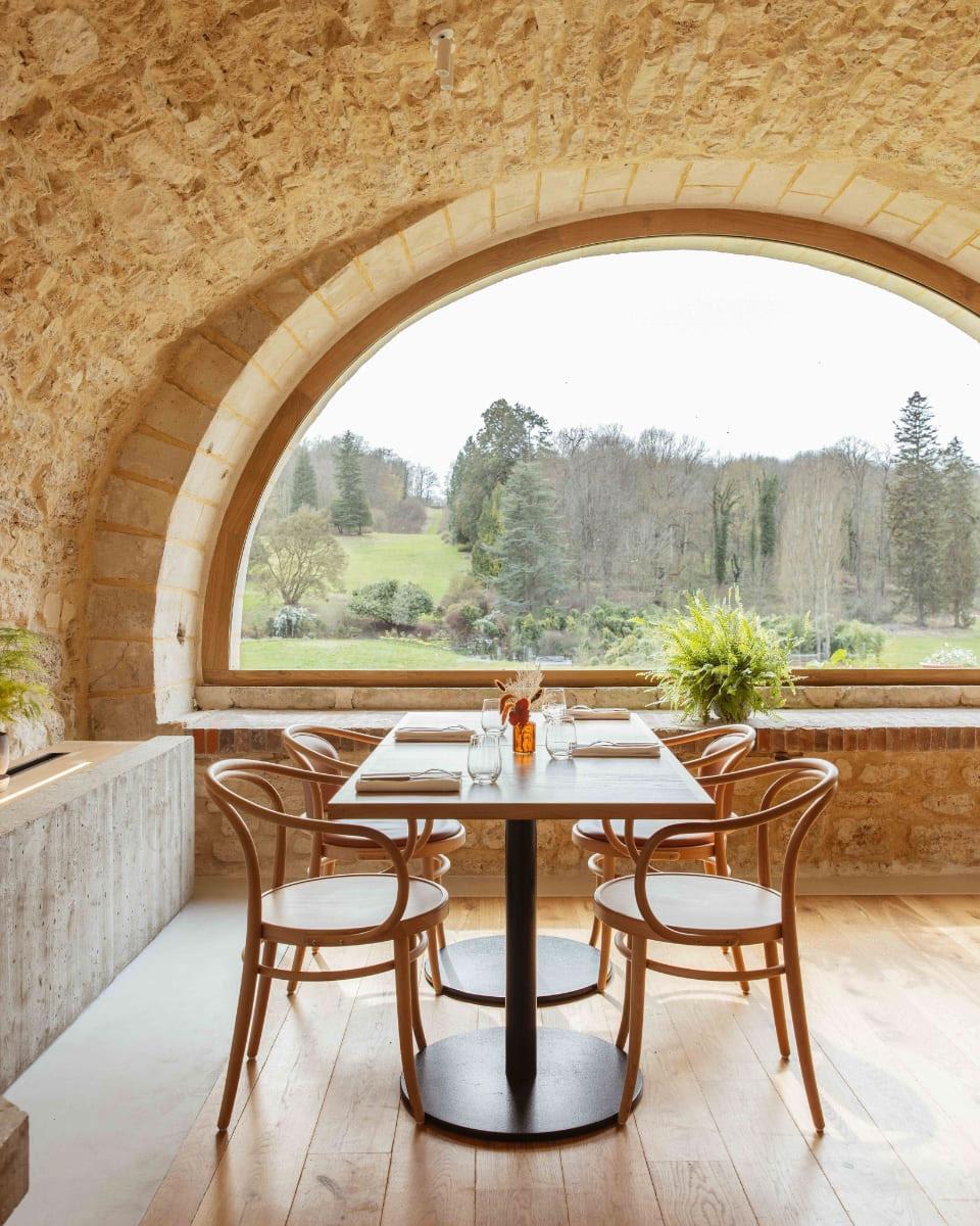 Le restaurant du Chateau de la Bucherie © Sarah Arnould