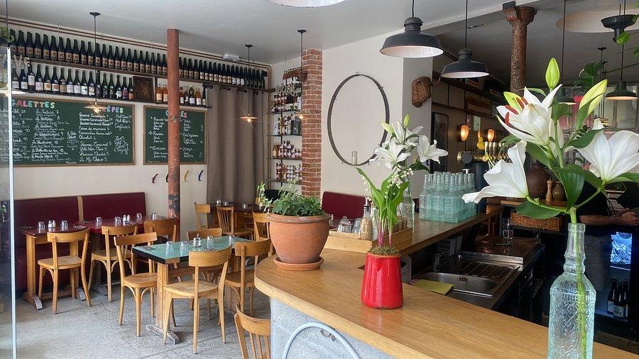 Le restaurant à Paris © Rond