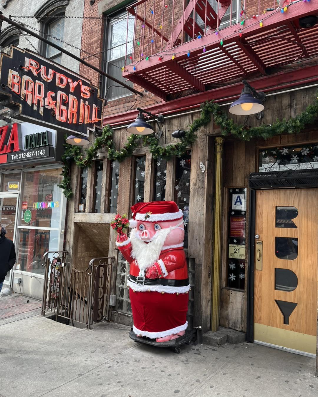 La devanture du bar en hiver © Rudy’s Bar & Grill