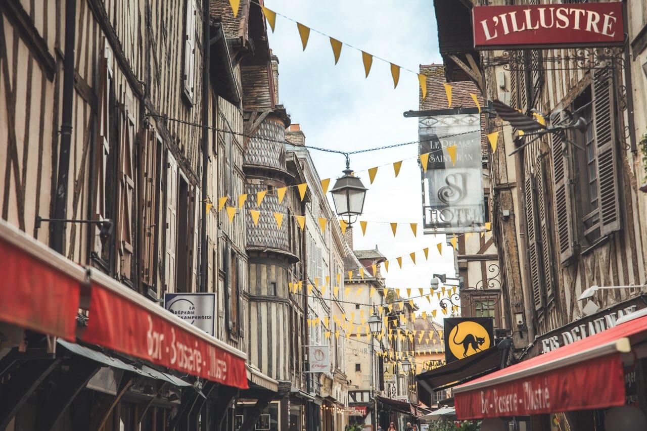 Rue Champeau à Troyes © ARTGE - Pierre Defontaine