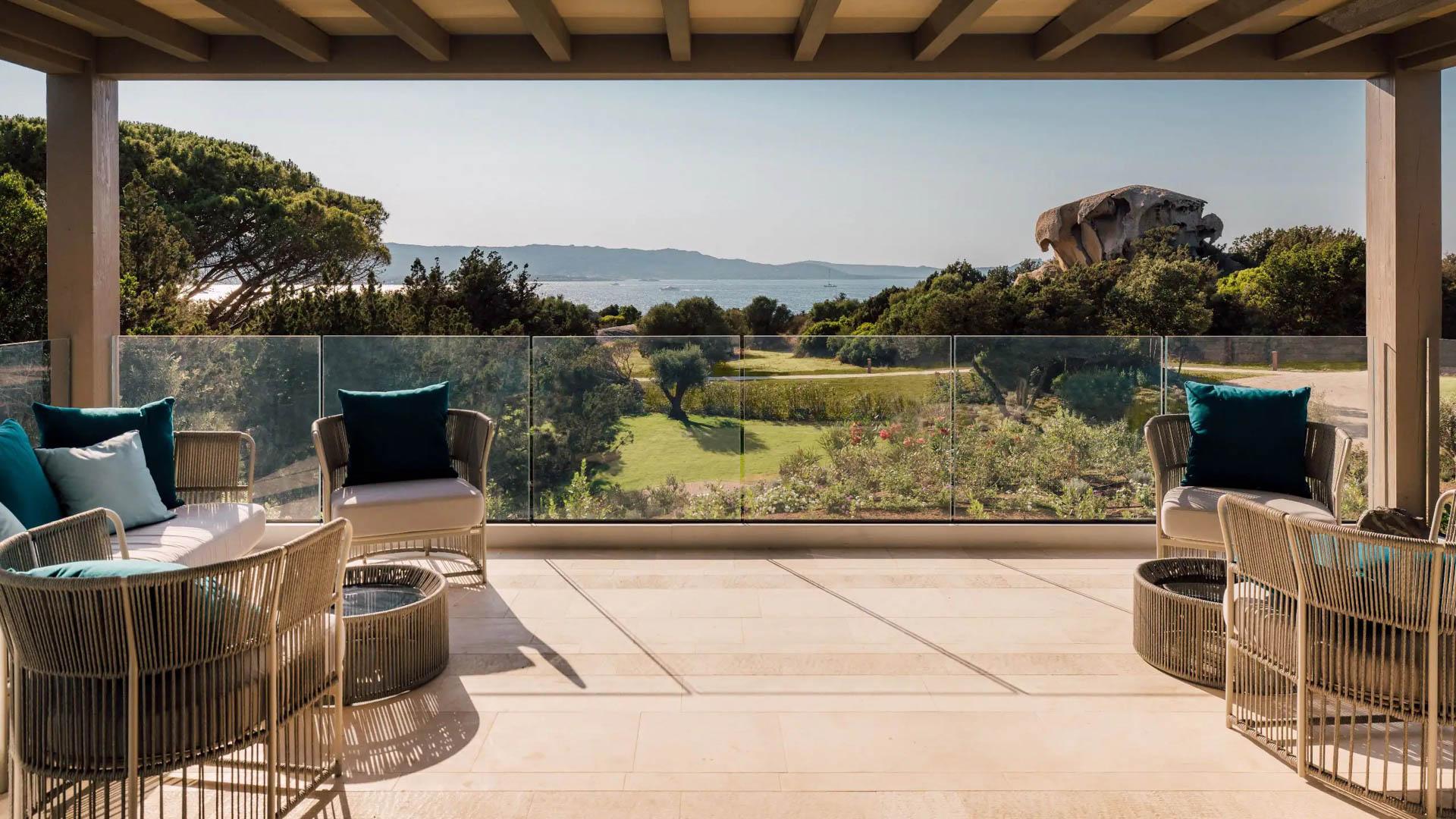 Hôtel de luxe en Sardaigne © 7PinesSardinia Hyatt