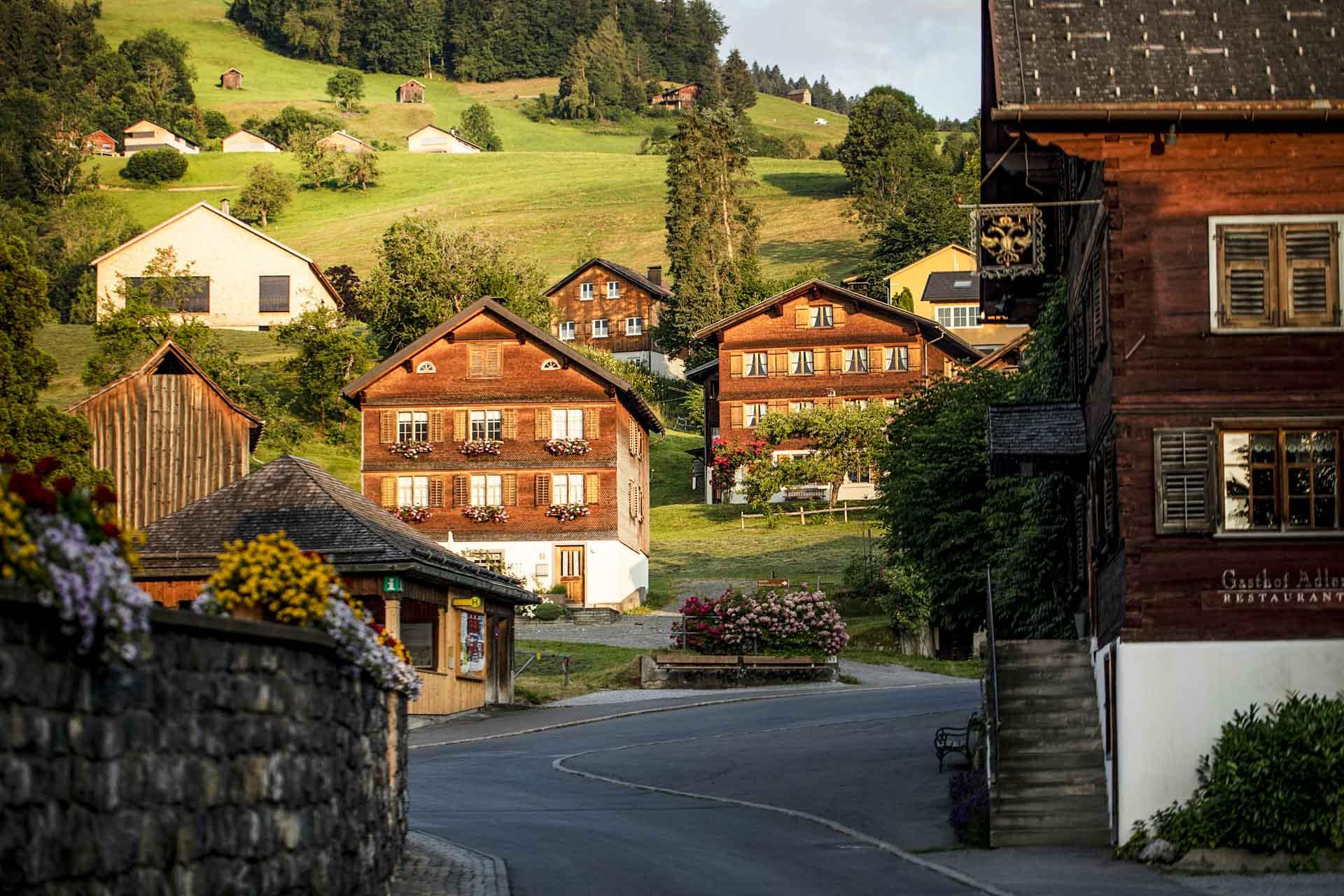 Le village pittoresque de Schwarzenberg © Bregenzerwald Tourismus, Emanuel Sutterluety