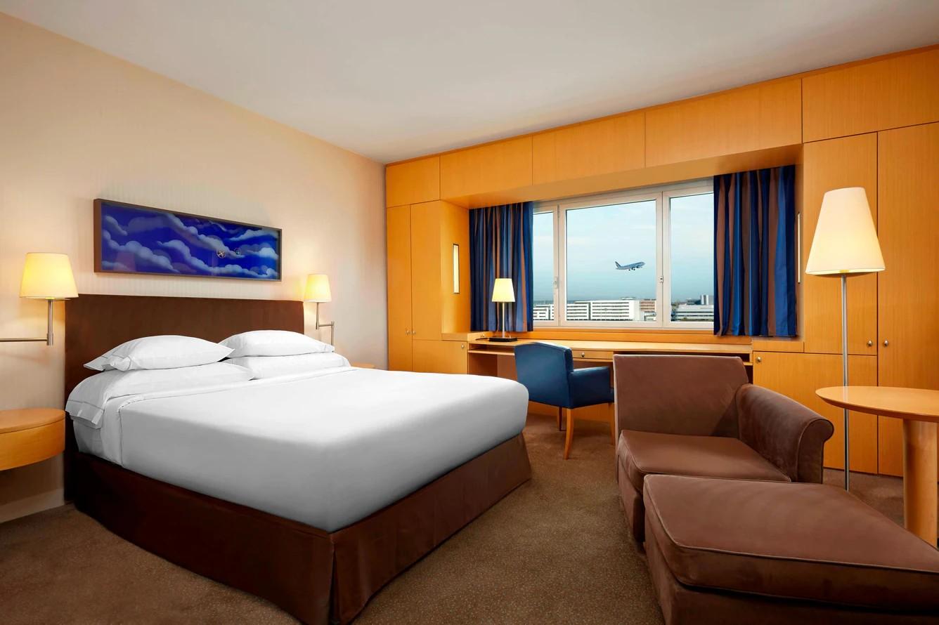 © Sheraton Paris Airport Hotel & Conference Centre
