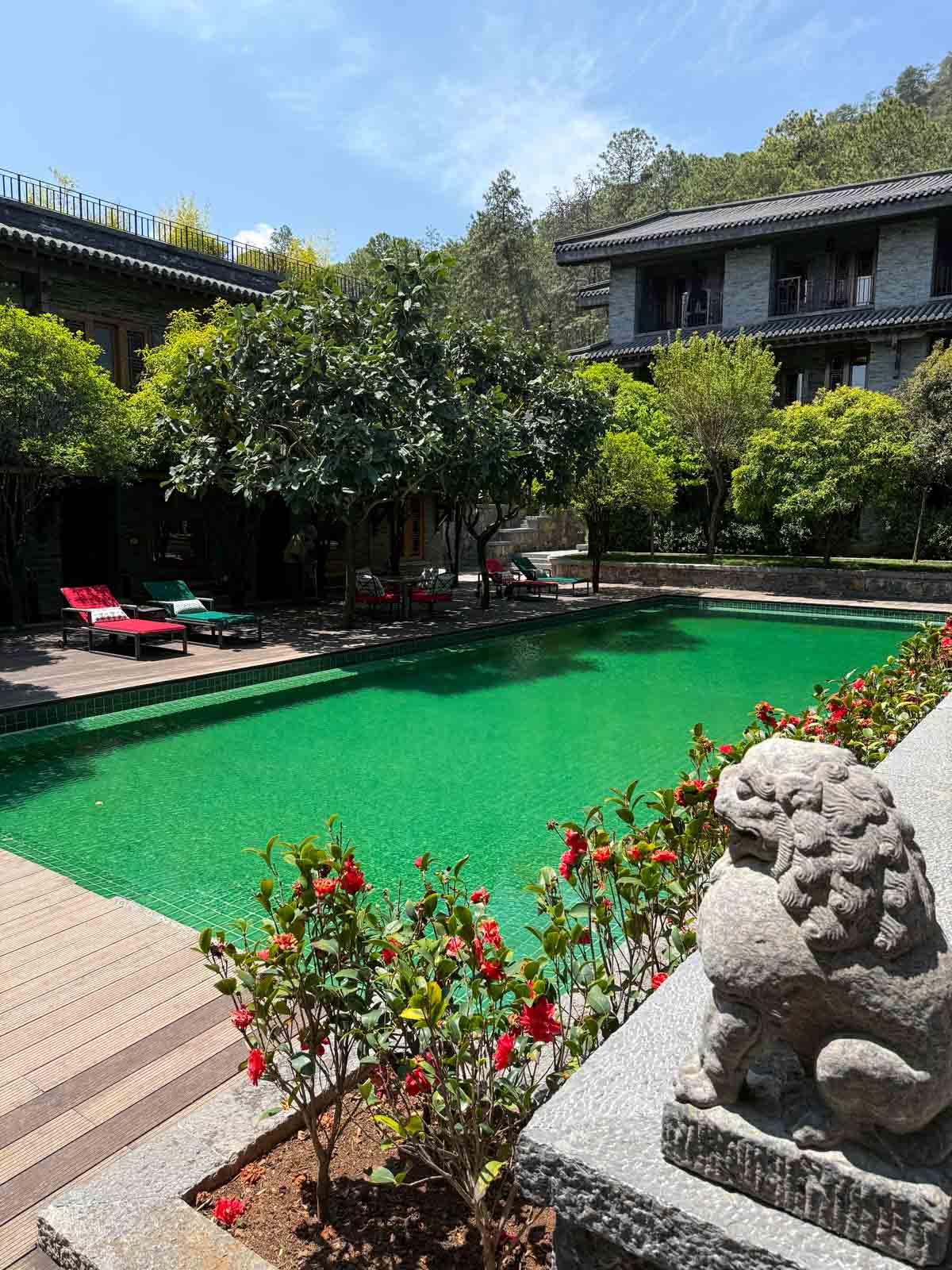La piscine du Songtsam Lijiang © Emmanuel Laveran