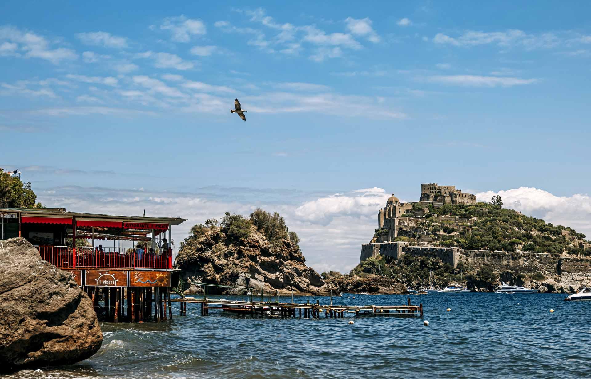 La plage Cartaromana © Visit Ischia