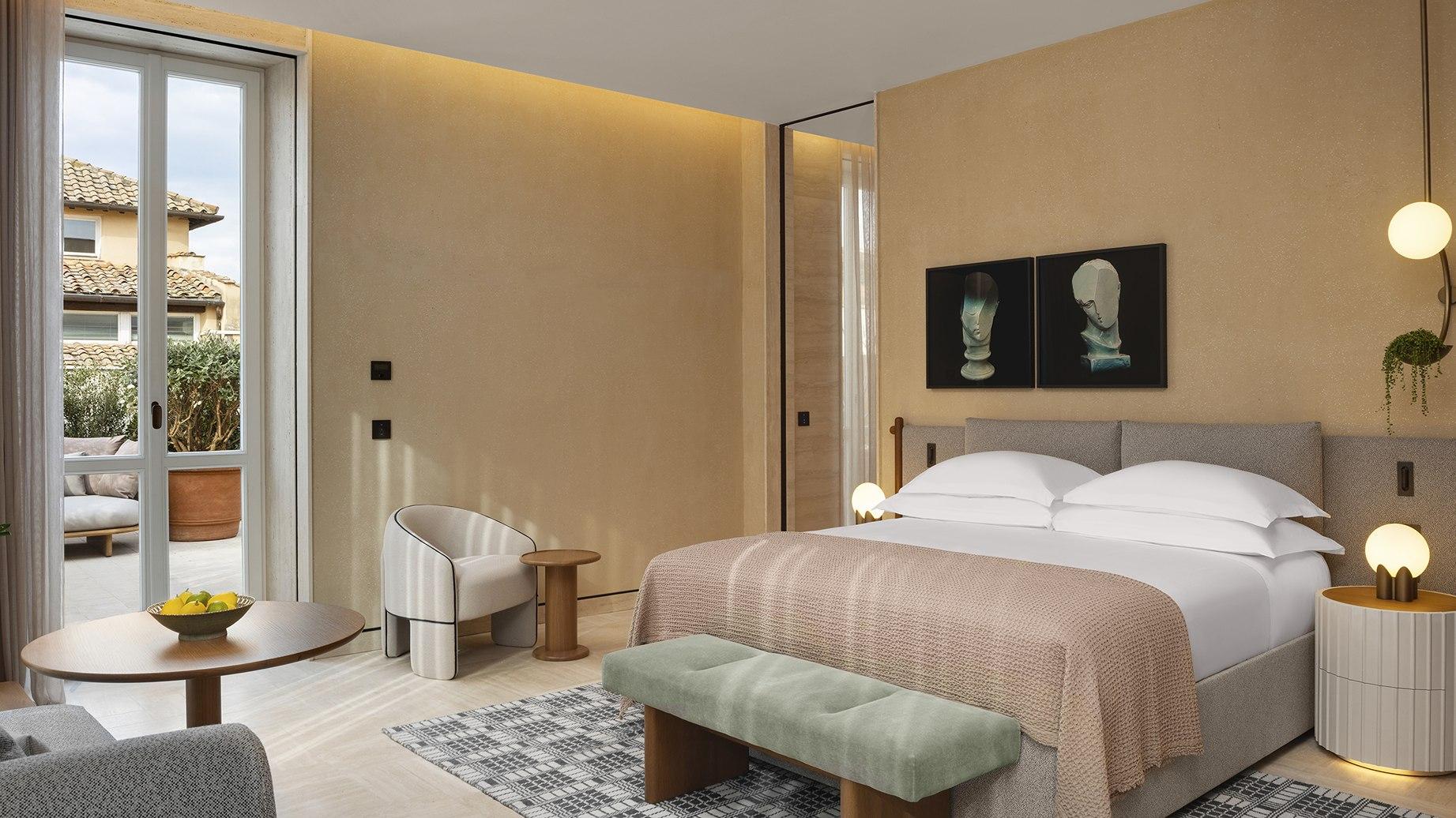 Suite minimaliste du Six Senses Rome, hôtel de luxe contemporain à Rome © Six Senses Rome