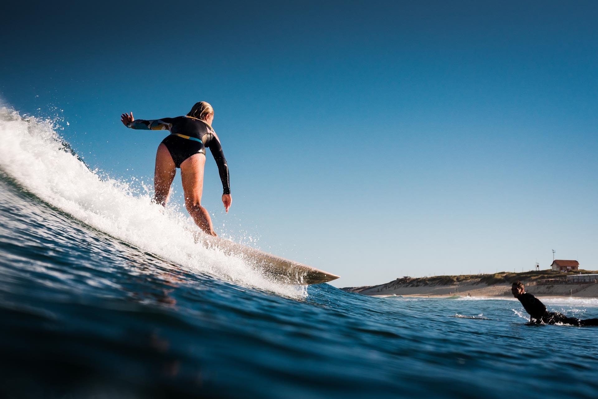 Le surf se pratique toute l’année sur la côte landaise © Yohan Espiaube