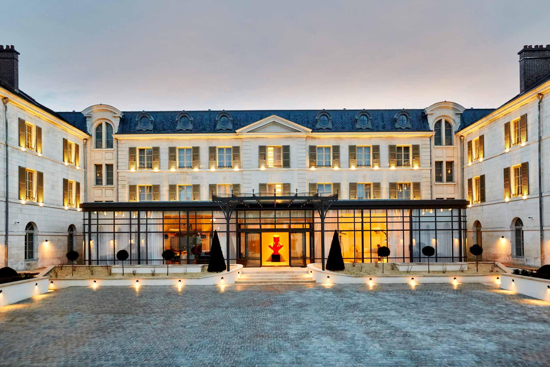 L’élégant bâtiment qui abrite l’hôtel © Thierry Sauvage – La Licorne