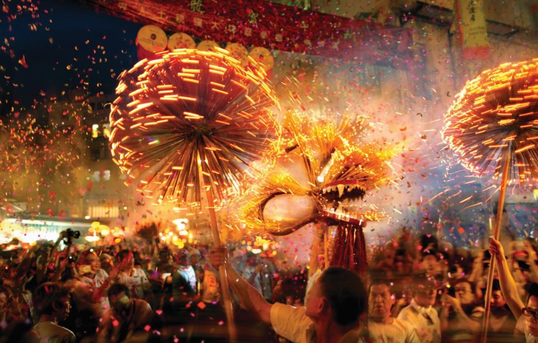 Tai Hang Fire Dragon Dance © Hong Kong Tourism Board