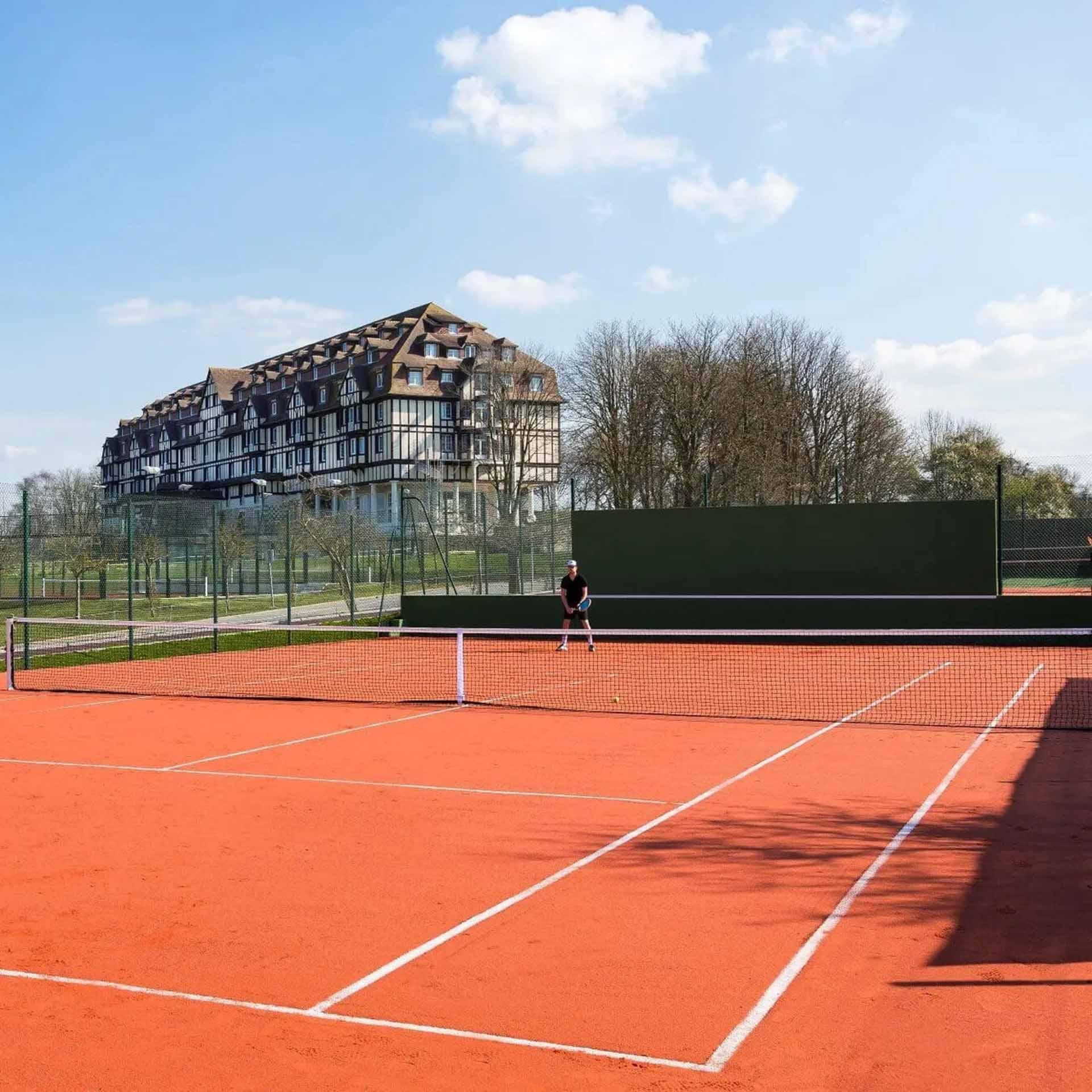 Du golf... mais également du tennis 