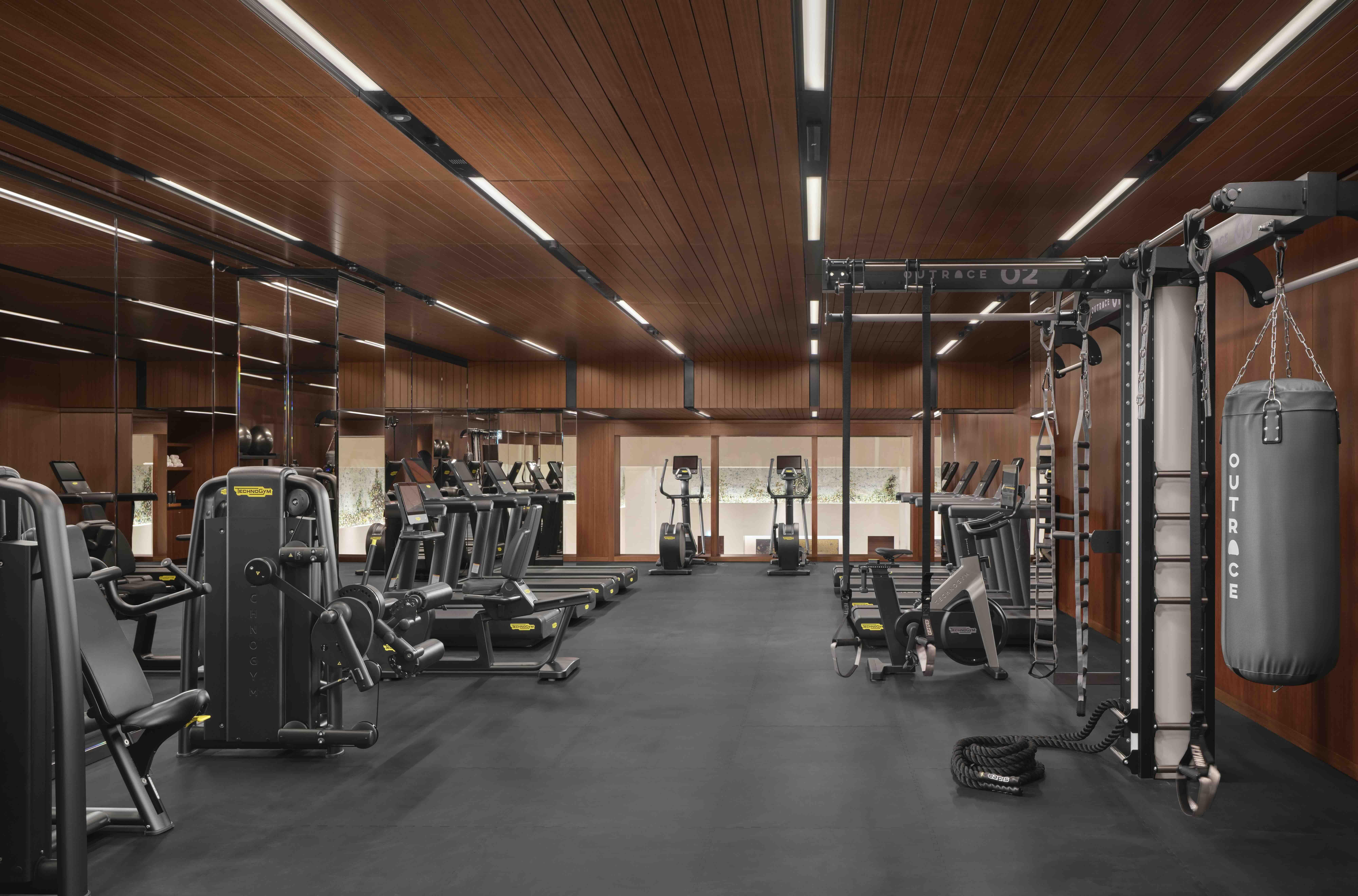 Le spa de l’hôtel Peninsula London, le fitness centre © DR