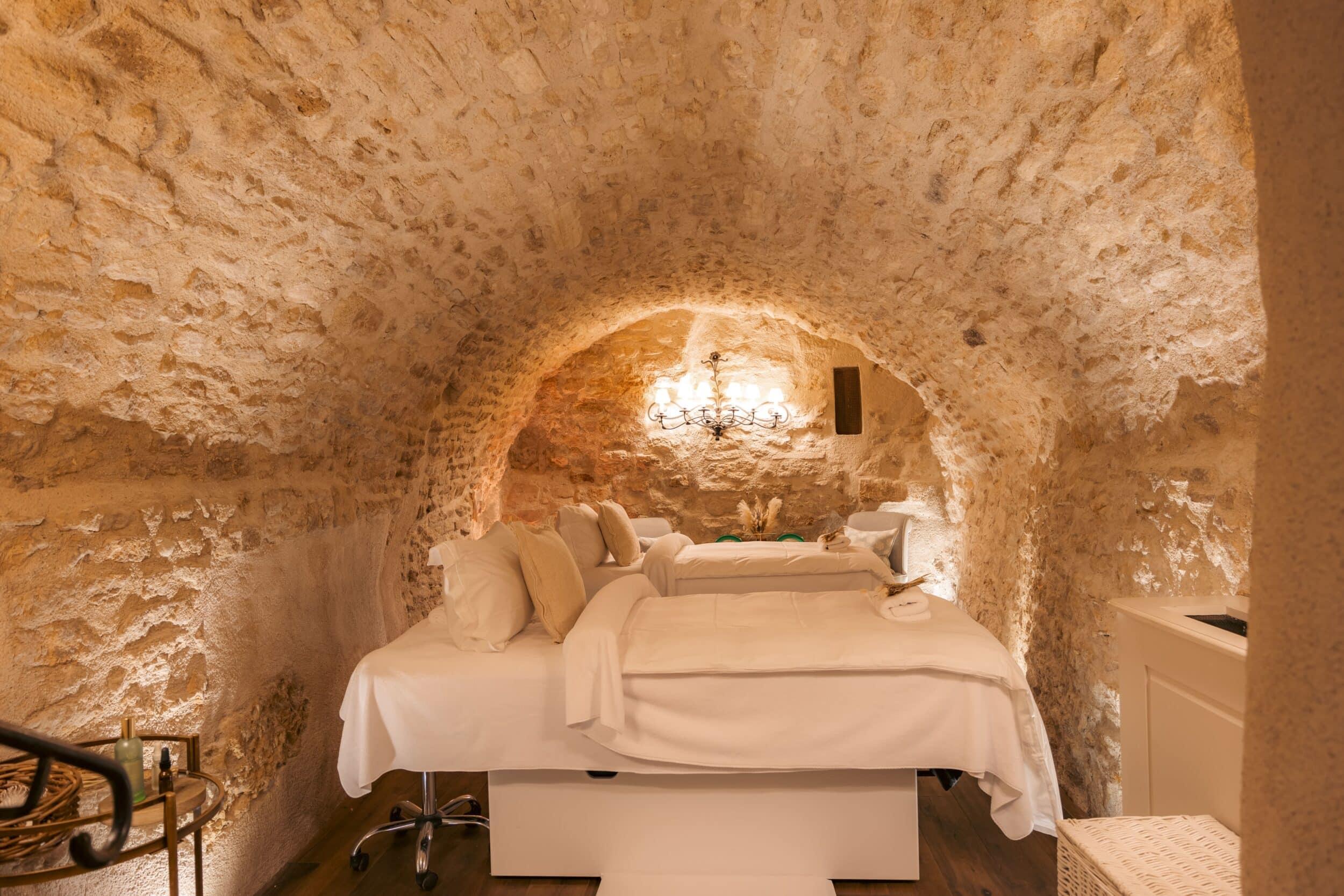 Une cabine de soins double à l’hôtel spa en PACA © Crillon le Brave