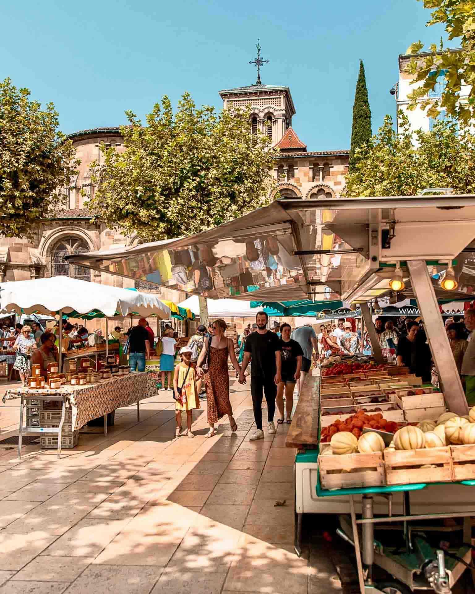 Grand Tour Auvergne-Rhône-Alpes © La Buvette Lyonnaise