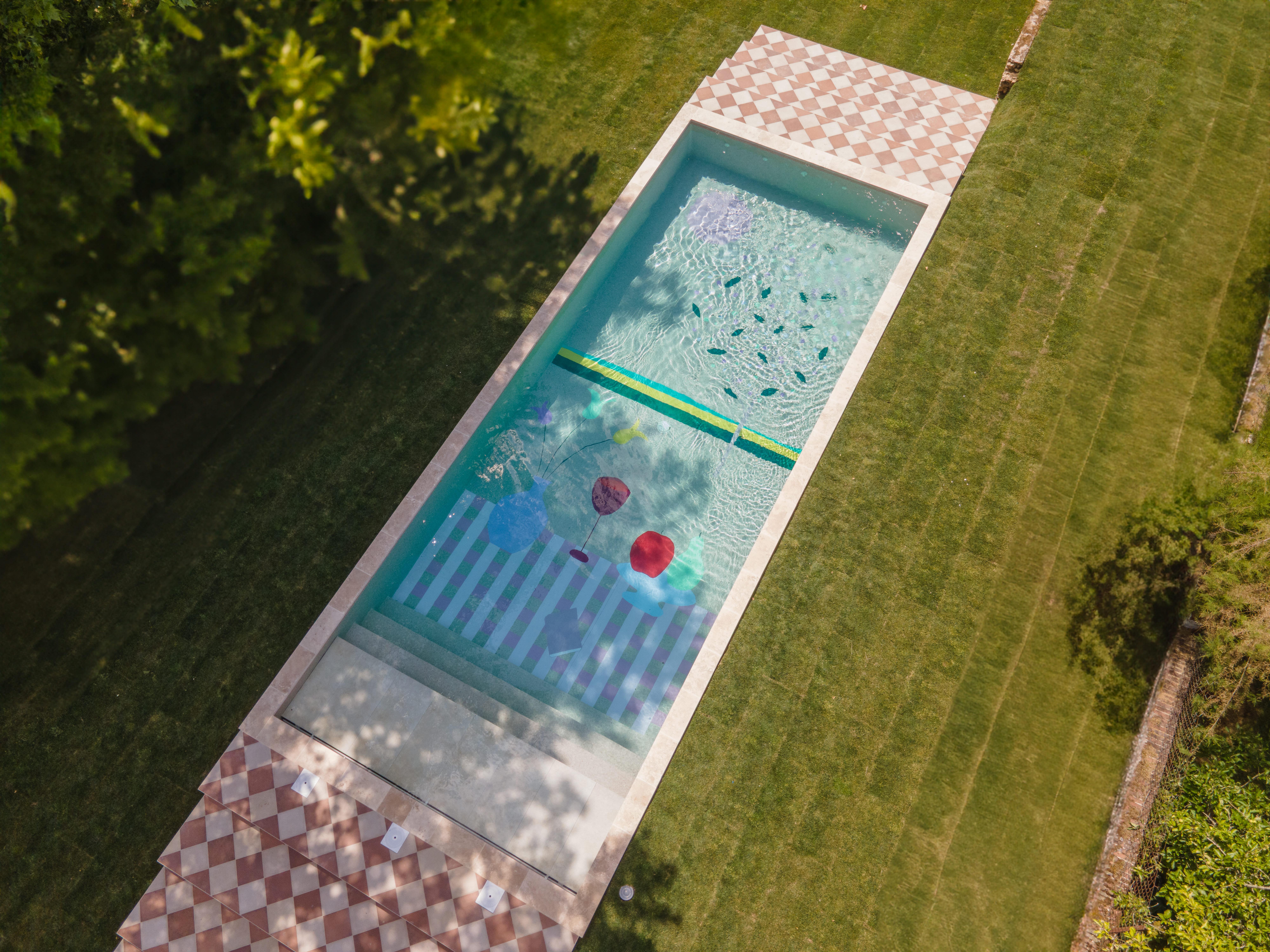 La piscine de l’hôtel © Verneuil La Douce