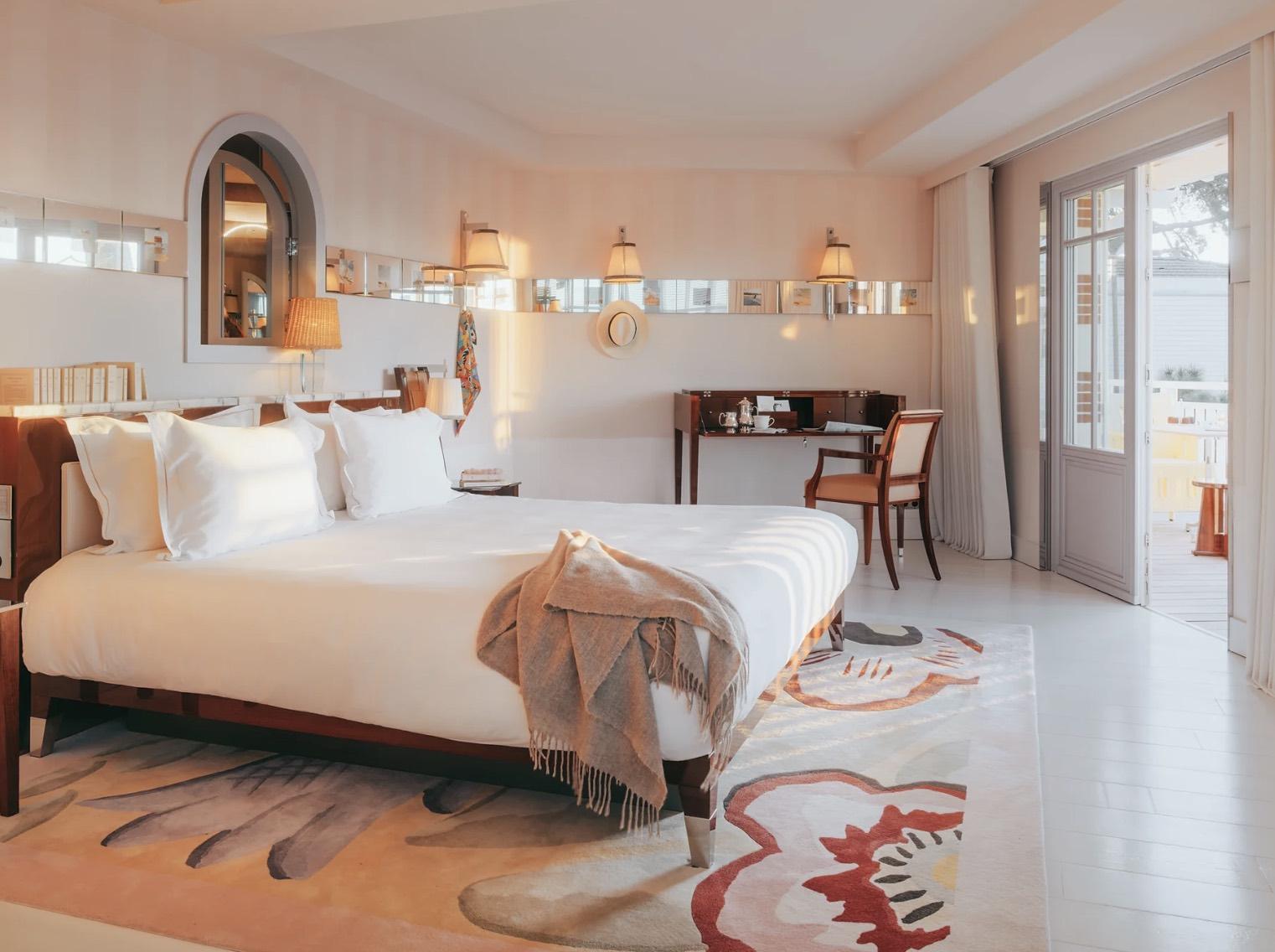 Une des chambres de l’hôtel au Cap Ferret © Villa Colette