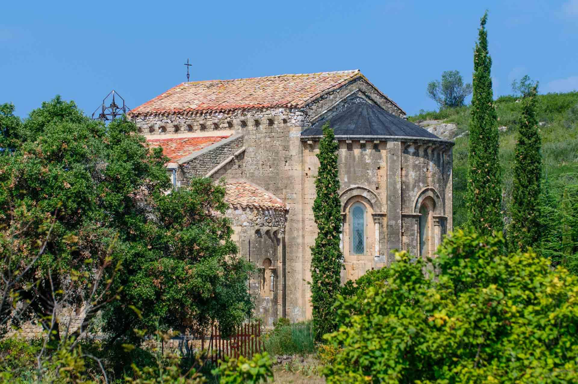 L’Abbaye de Fontcaude © AdobeStock_Eberhard