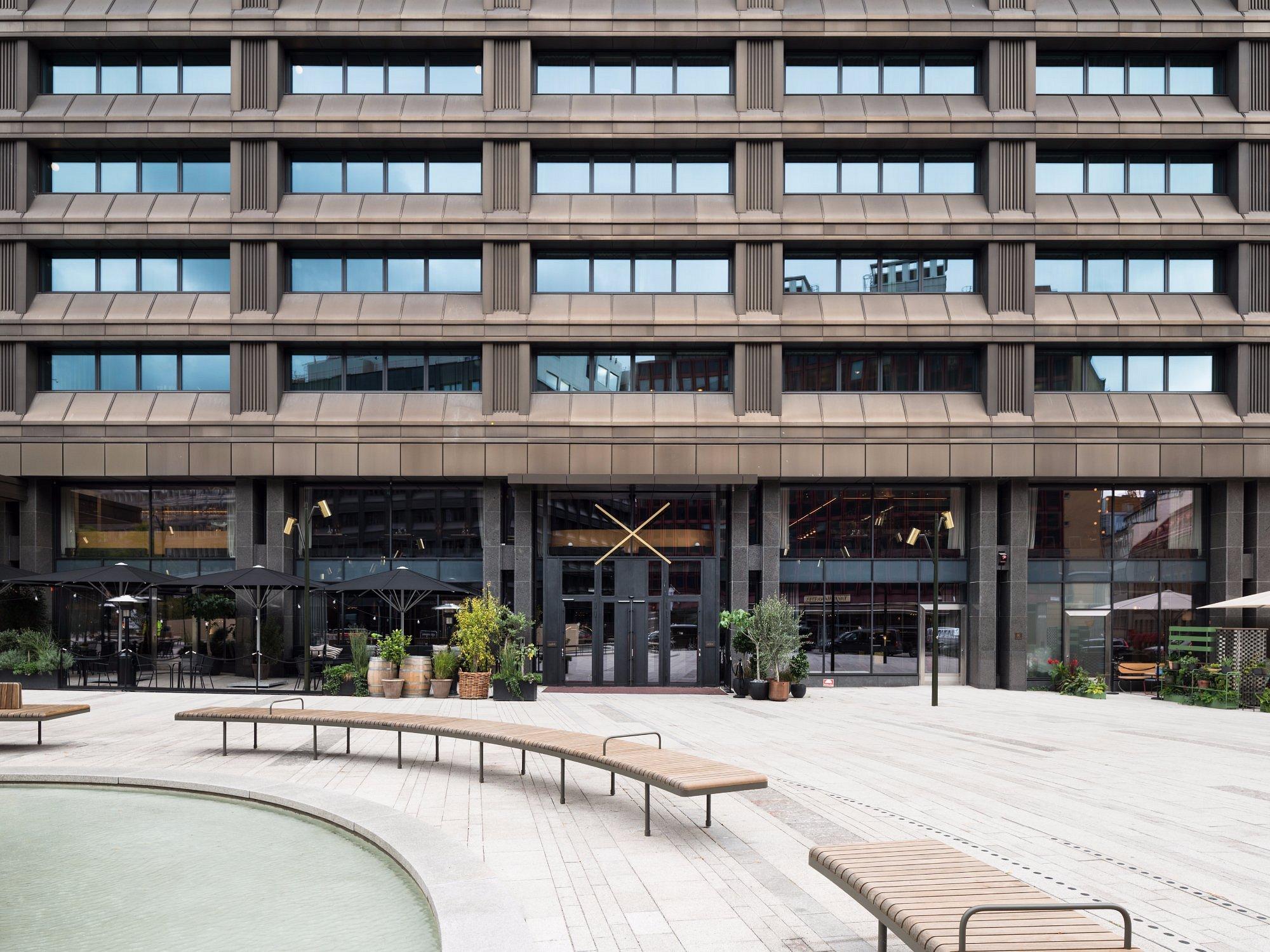 © Hôtel At Six