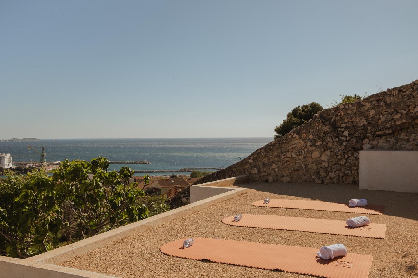 Terrasse pour yoga © Casa YOUM