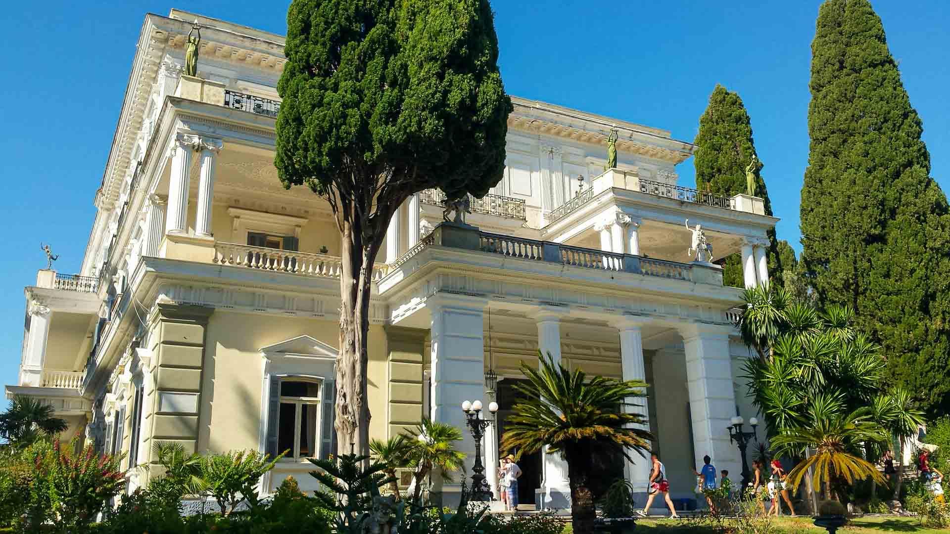 A voir à Corfou : le palais Achilleion ©bente-hagens