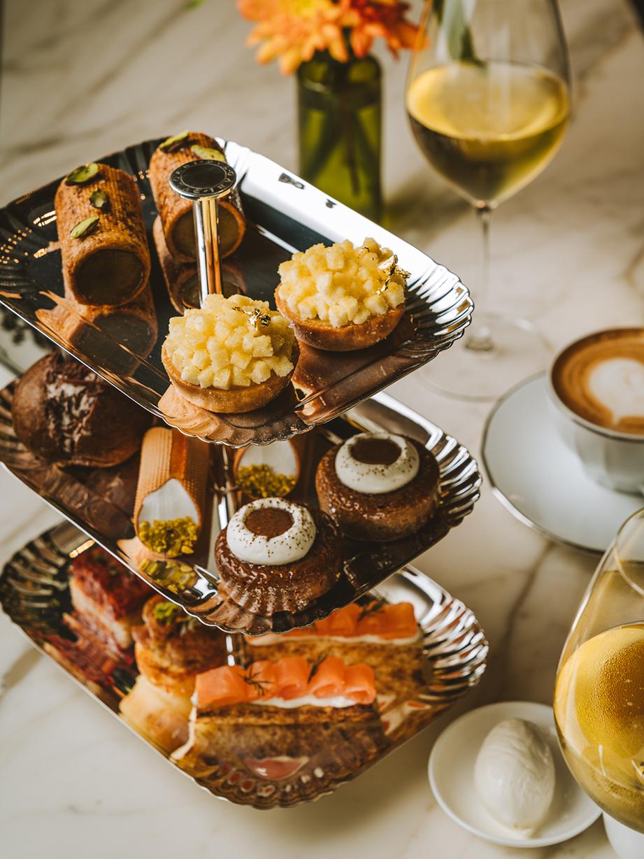 Le tea time du Bvlgari Hotel Paris © DR