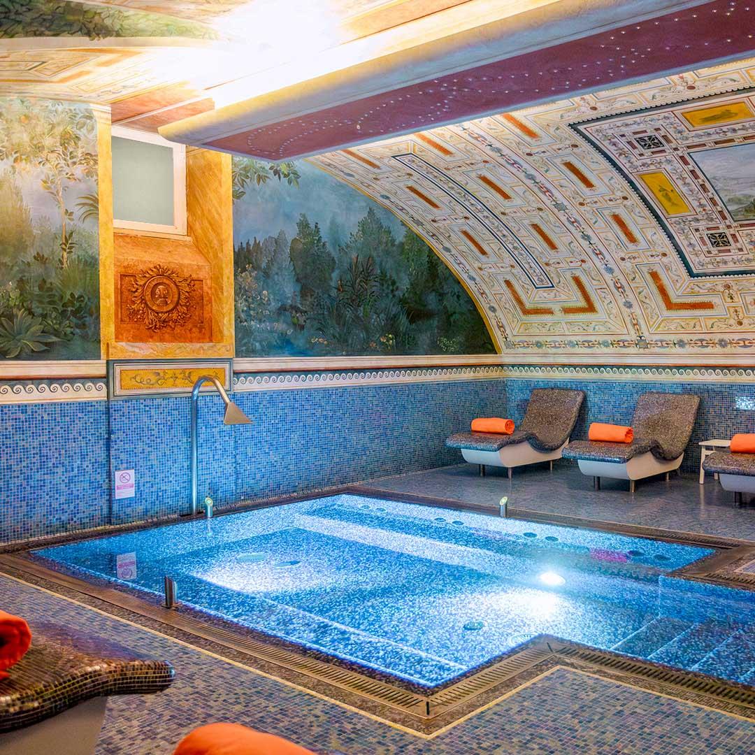 © Byblos Art Hotel Villa Amistà