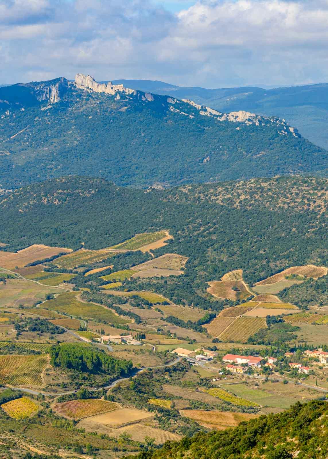 Le massif des Corbières © AdobeStock-Julien