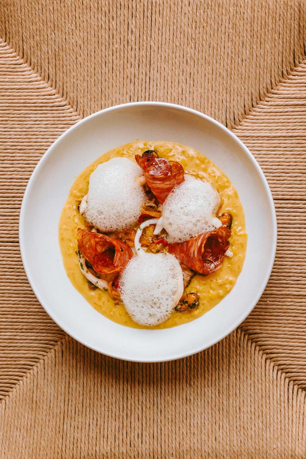 Le bistrot Pamparigouste © Couvent des Minimes, un Hôtel & Spa L’Occitane en Provence