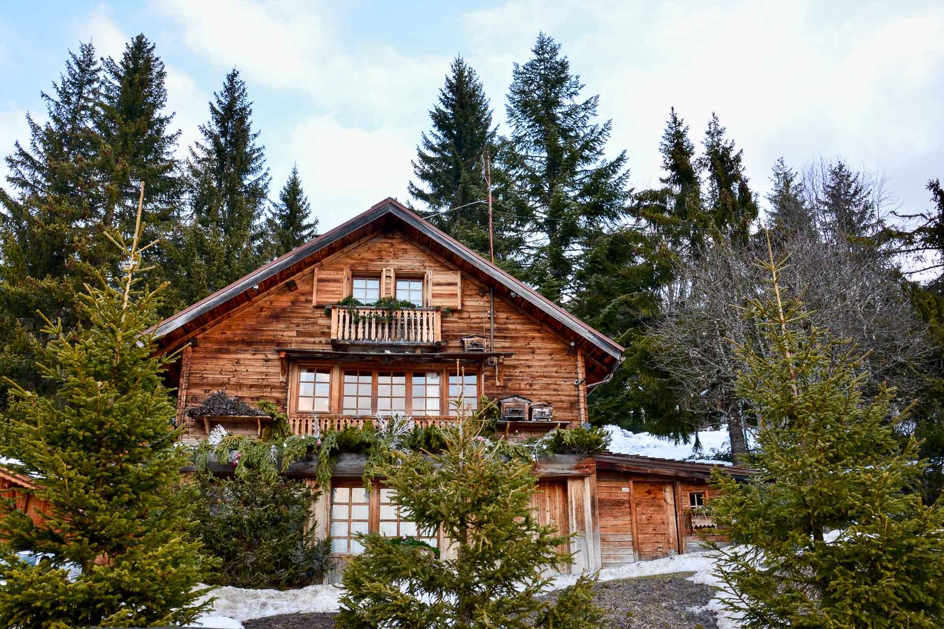 Perdu dans la nature, l’hôtel est bien l’héritage d’une vieille tradition familiale. © Emmanuel Laveran.