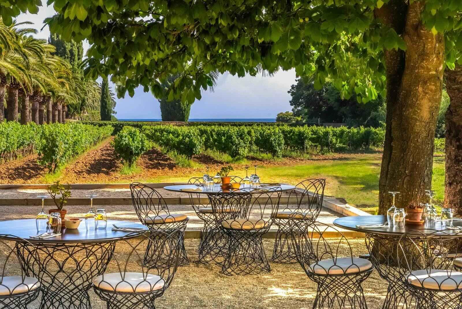 Le restaurant Le Jardin © Château de Valmer