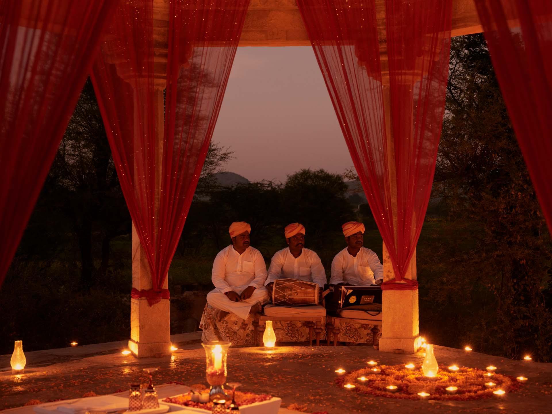 Soirée à l’Amanbagh © Aman