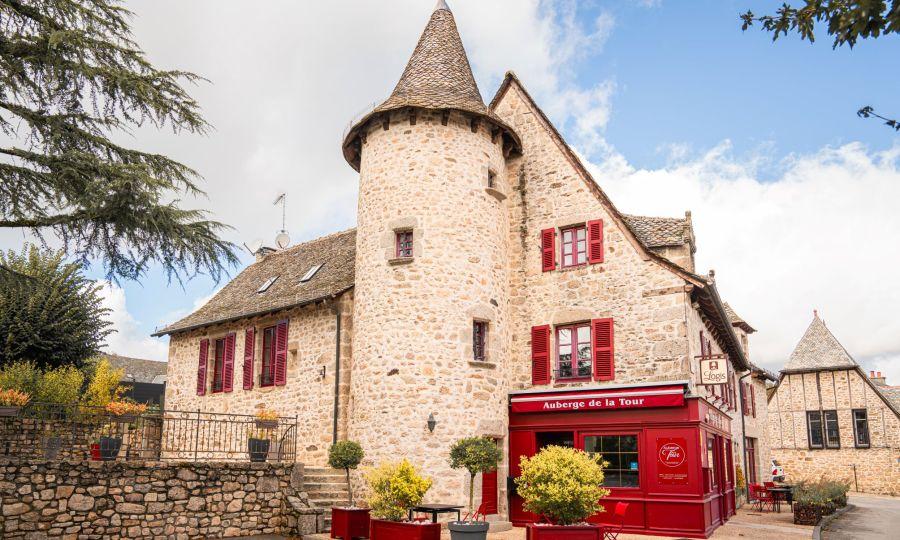 L’Auberge de la Tour à Marcolès © Auberge de la Tour  L’Auberge de la Tour à Marcolès © Auberge de la Tour