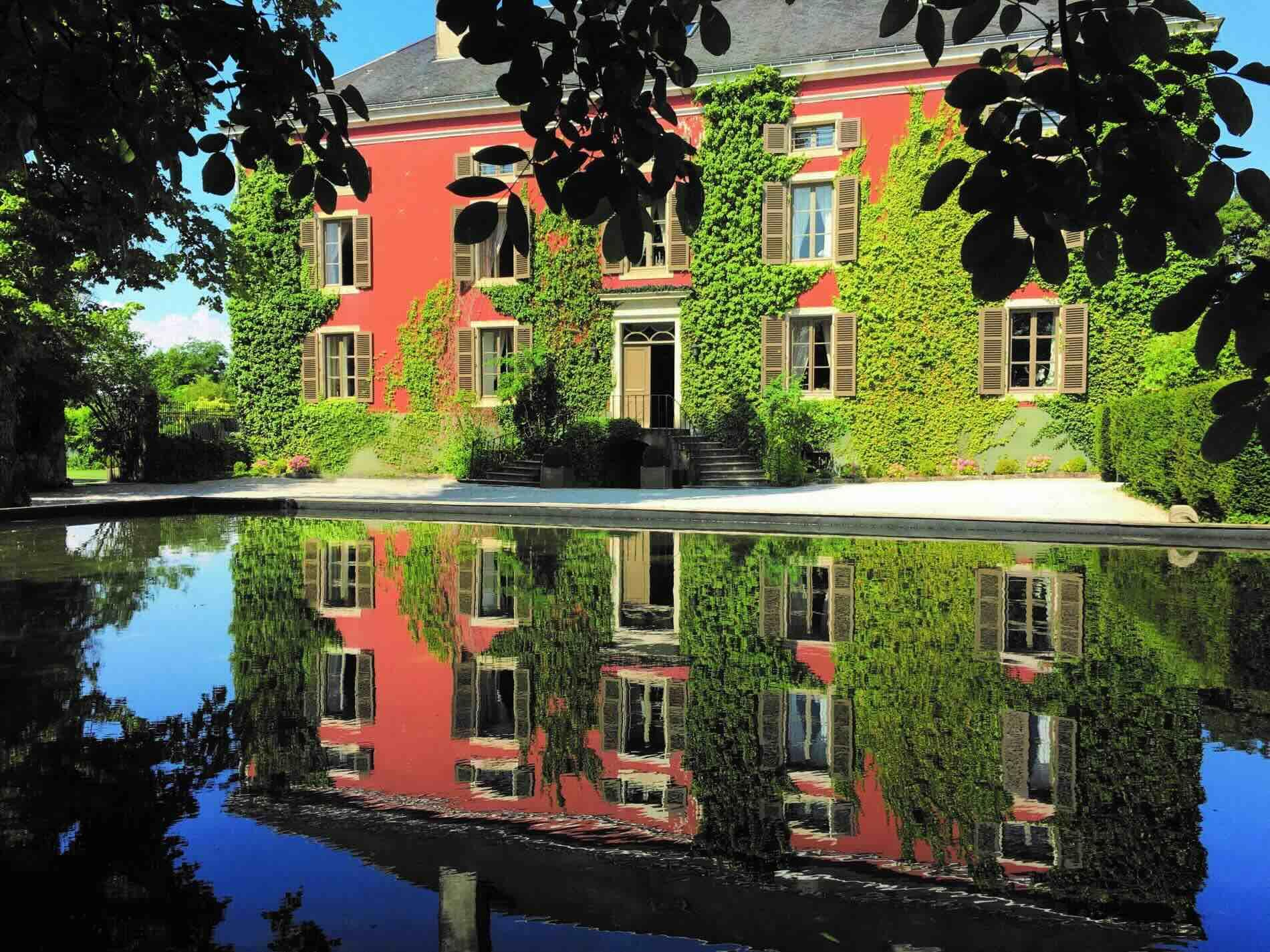 © Le Château de Courban 