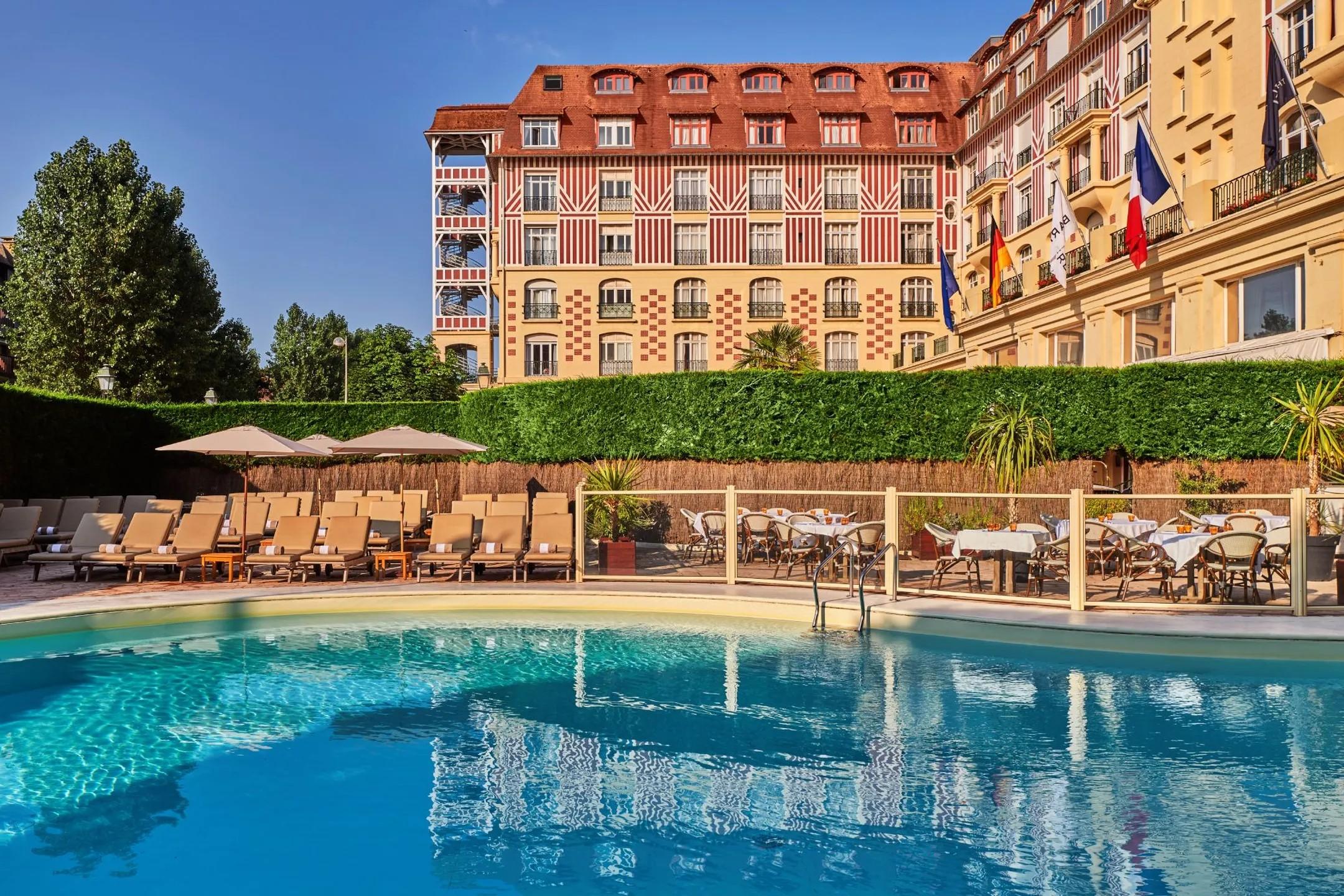 © Hôtel Barrière Le Royal 