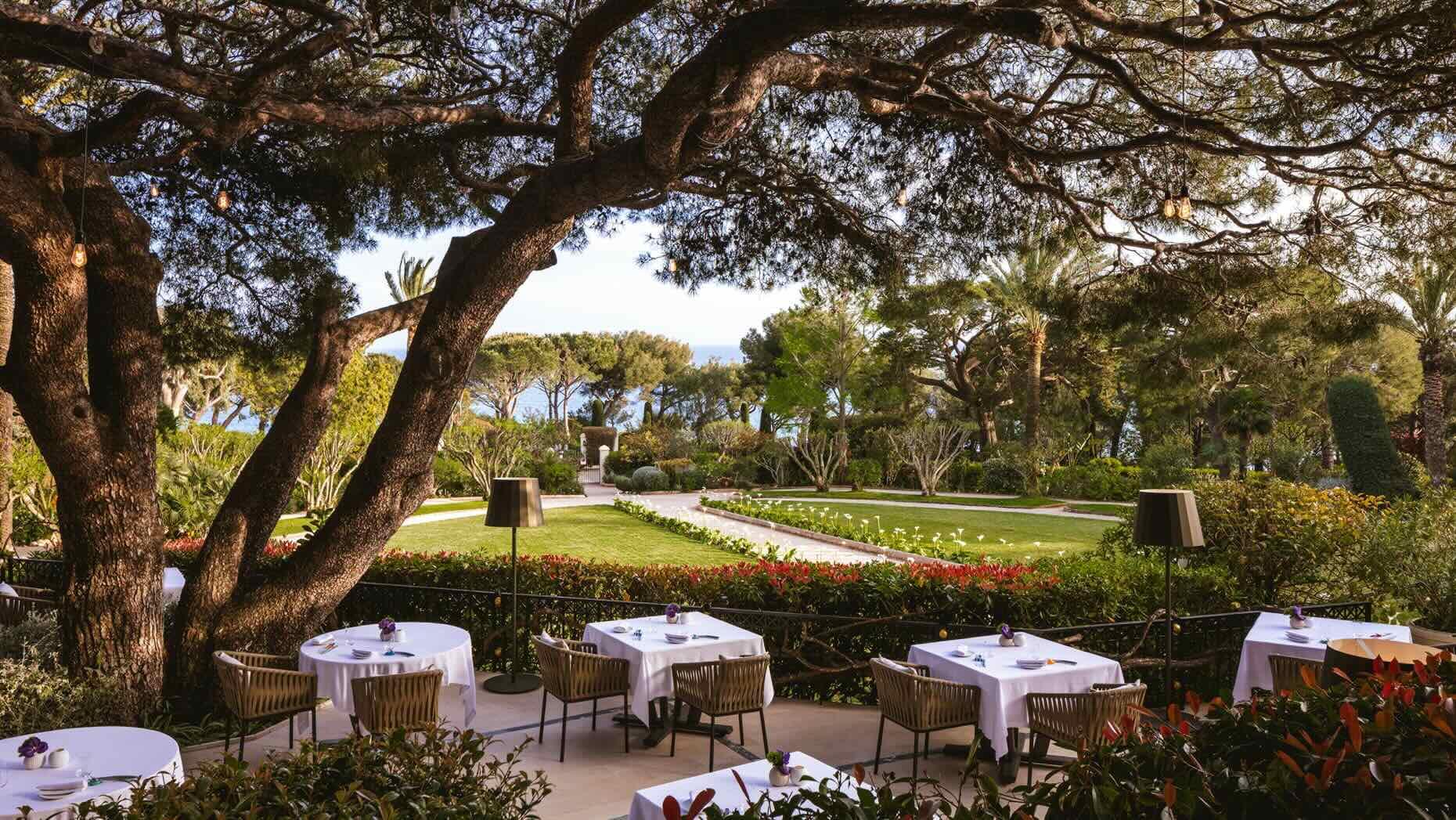 Le restaurant Le Cap © Four Seasons 
