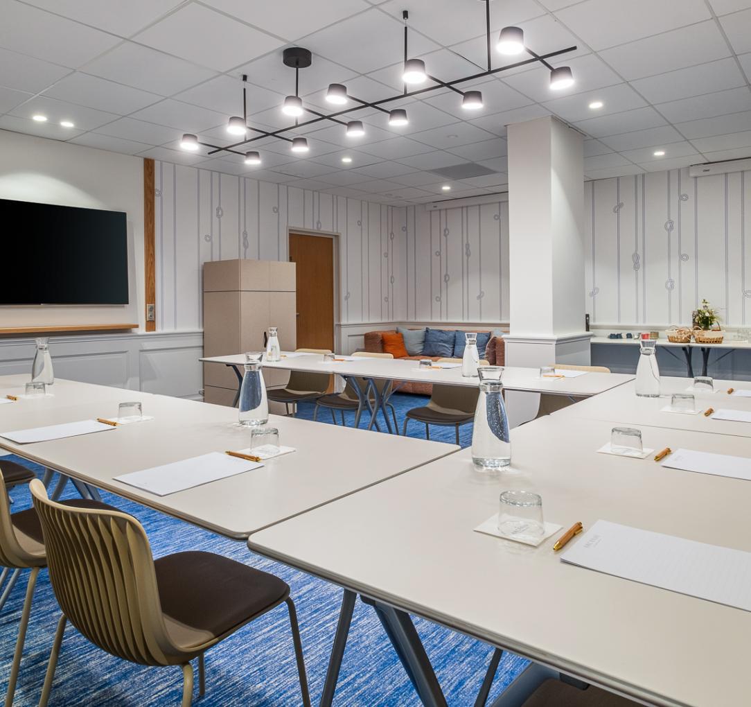 Salon Pinasse © Hôtel Arcanse by Inwood Hotels