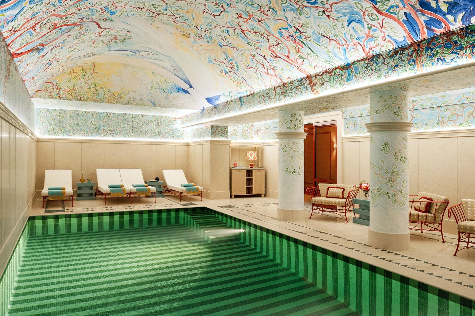 La piscine de l’hôtel © Le Grand Mazarin