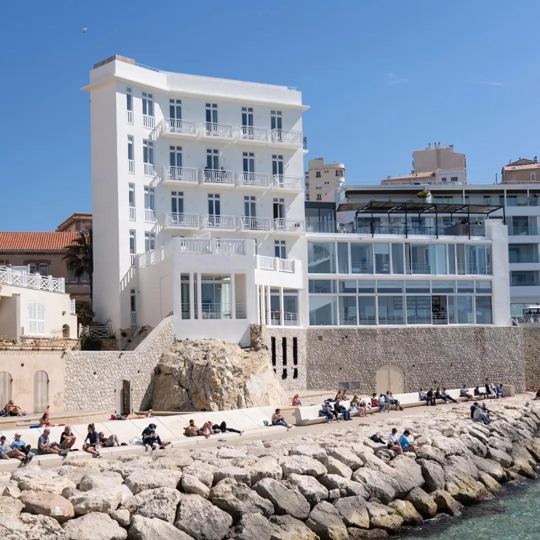 Façade face à la méditerranée © Les Bords de Mer