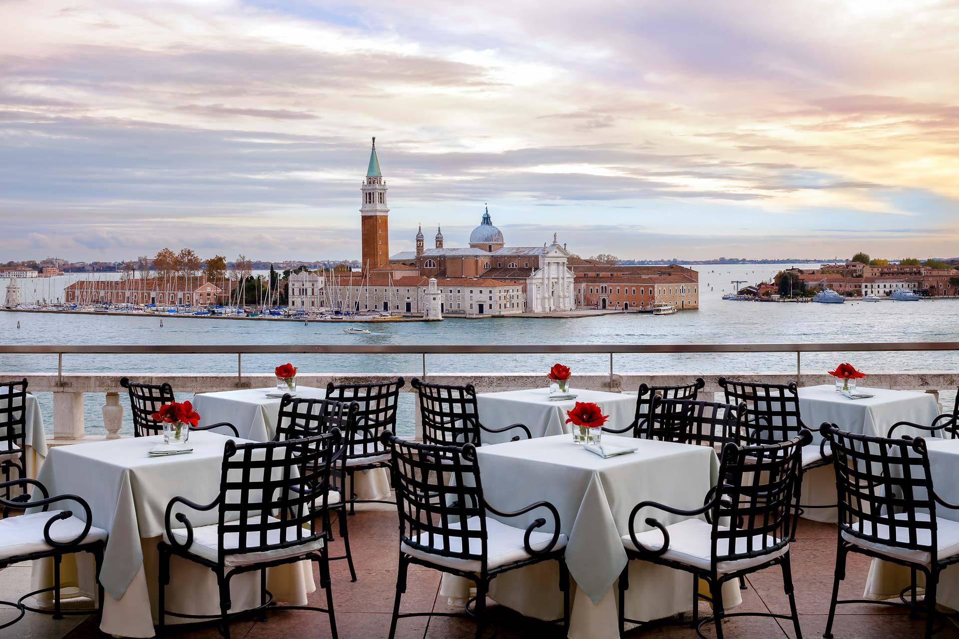 Hotel Danieli - Le bar-terrasse avec vue © DR