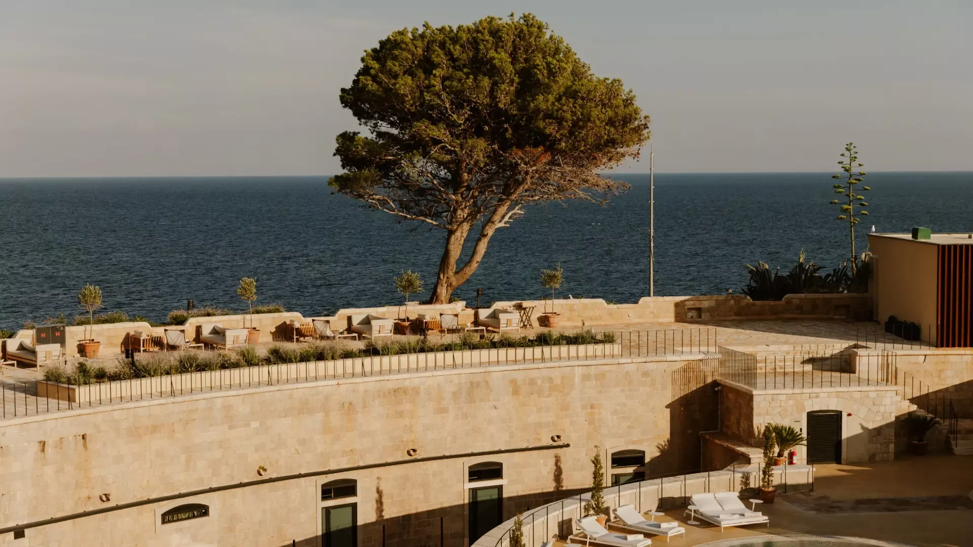 La terrasse © Mamula Island by Banyan Tree