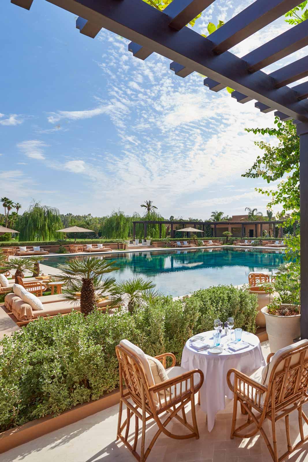 Marrakech - dining pool garden © DR