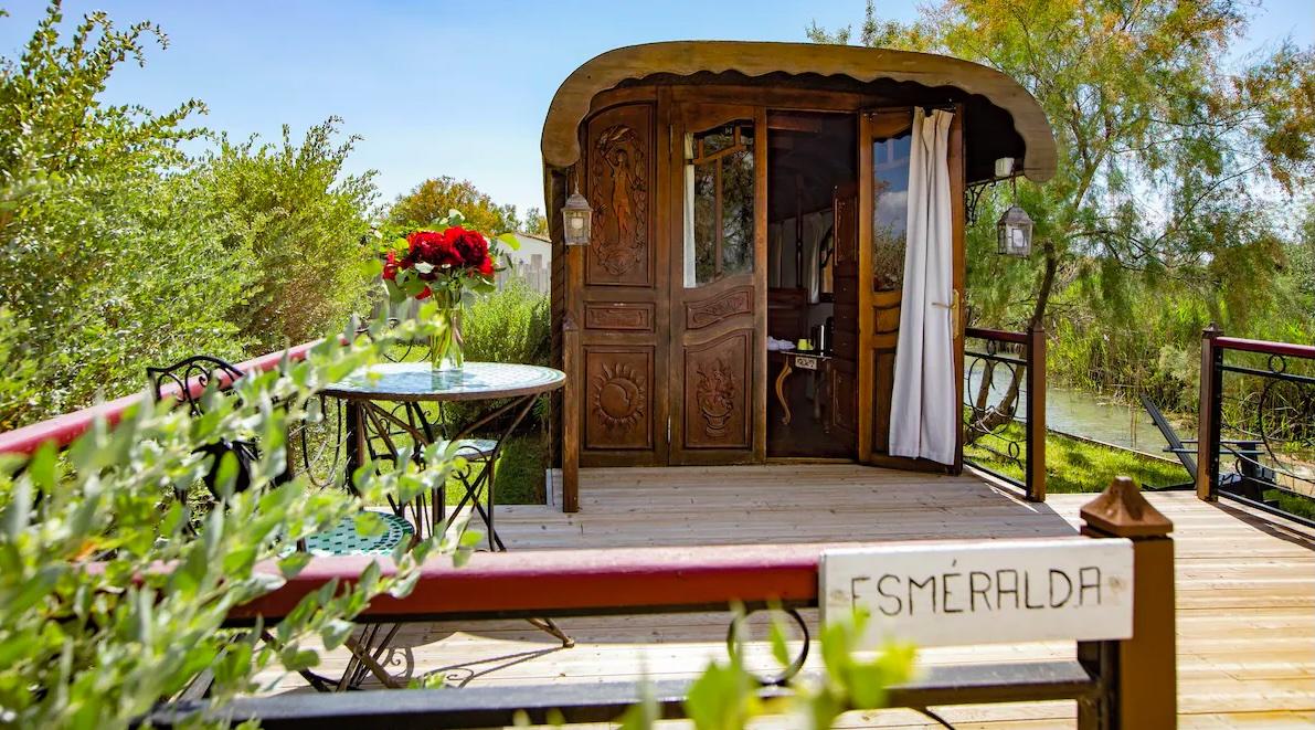 La roulotte de l’hôtel © Mas de la Fouque