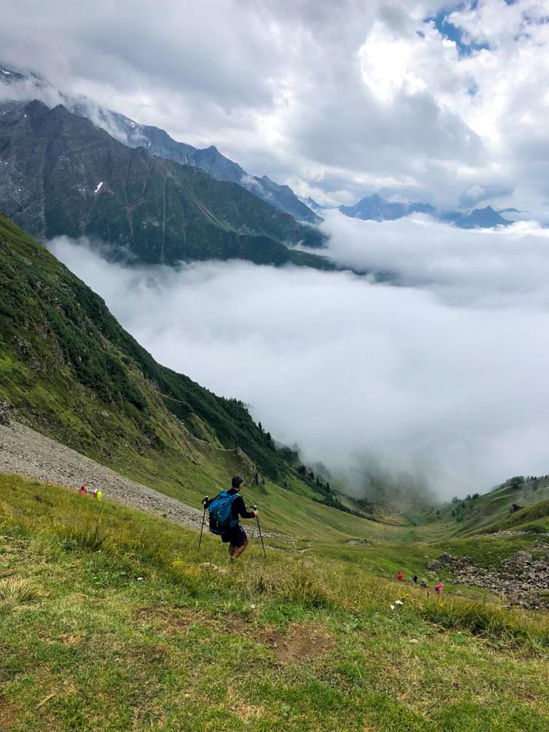 Descente abrupte dans les nuages © Juliette Restelli