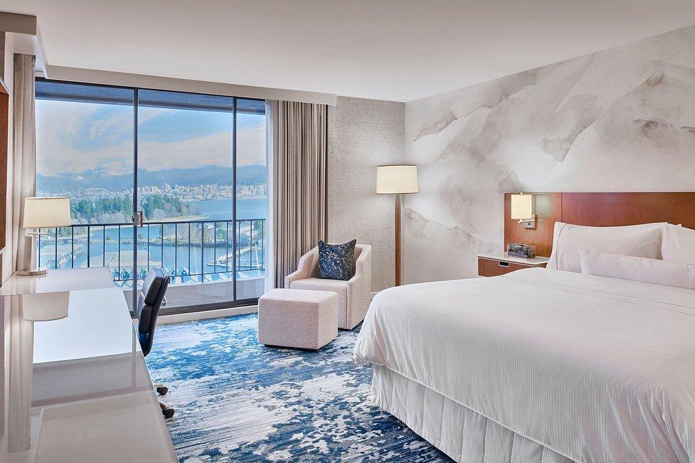 La King Suite avec une vue panoramique © The Westin Bay 