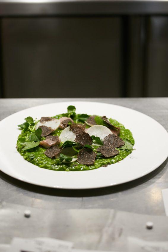 Manger au Passerini © Mickael Bandassak 