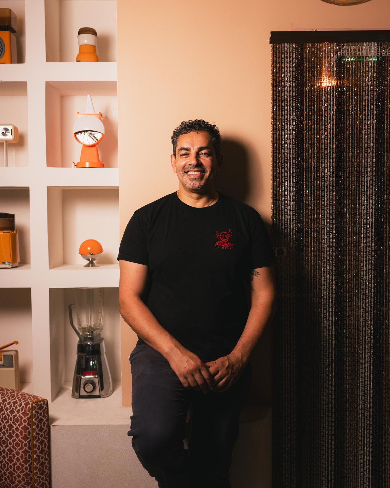 Toufik Seddik, chef du restaurant de tapas Buenas, dans le 11e à Paris © DR