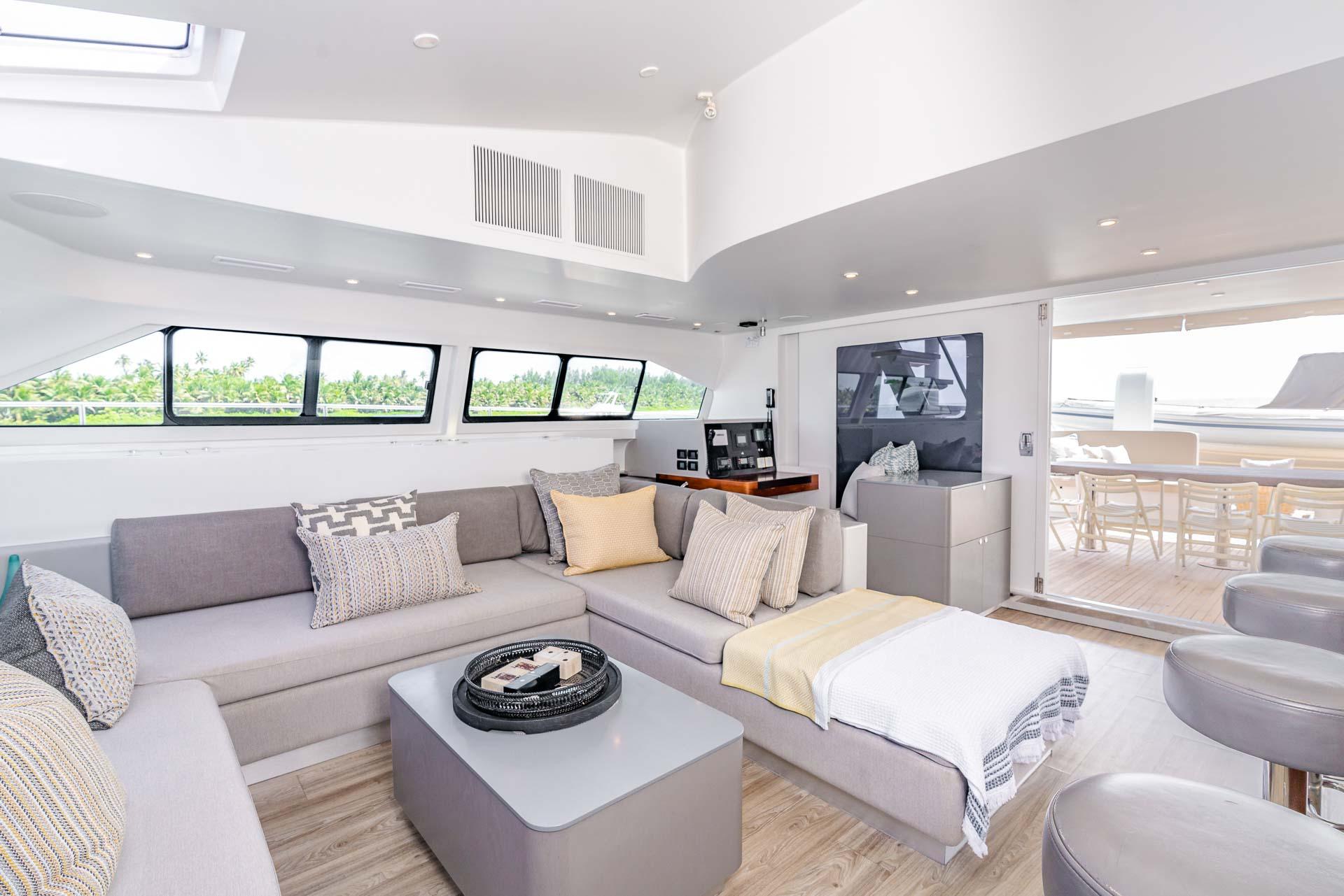 Blue Safari - Quo Vadis © DR