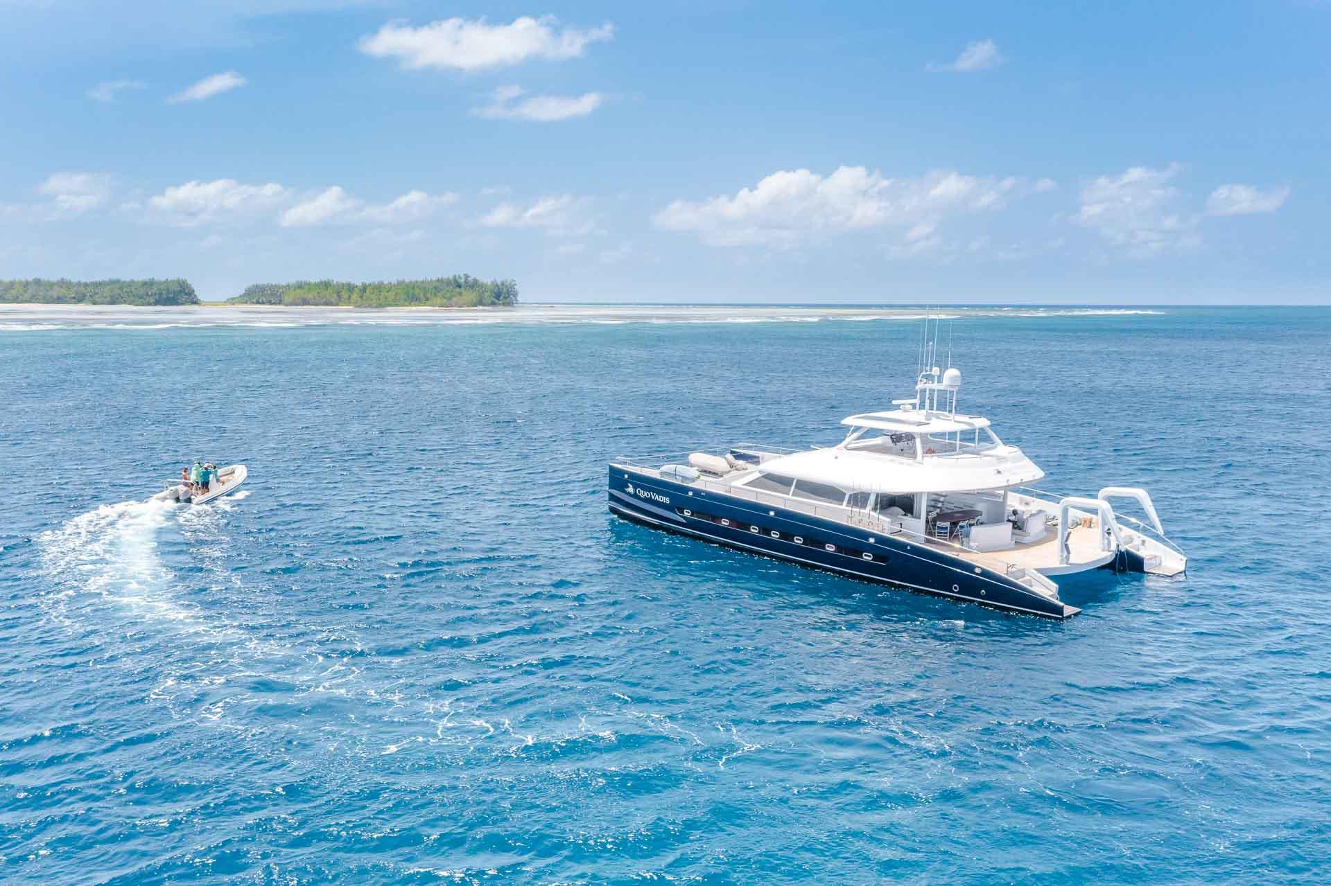 Blue Safari - Quo Vadis © DR